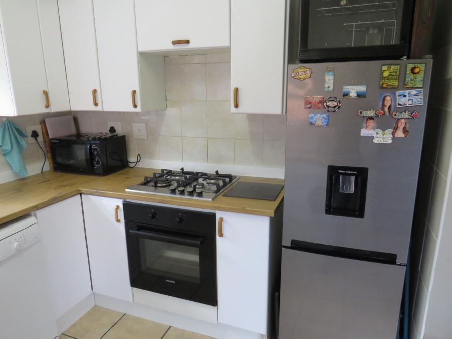 3 Bedroom Property for Sale in Seafield Eastern Cape